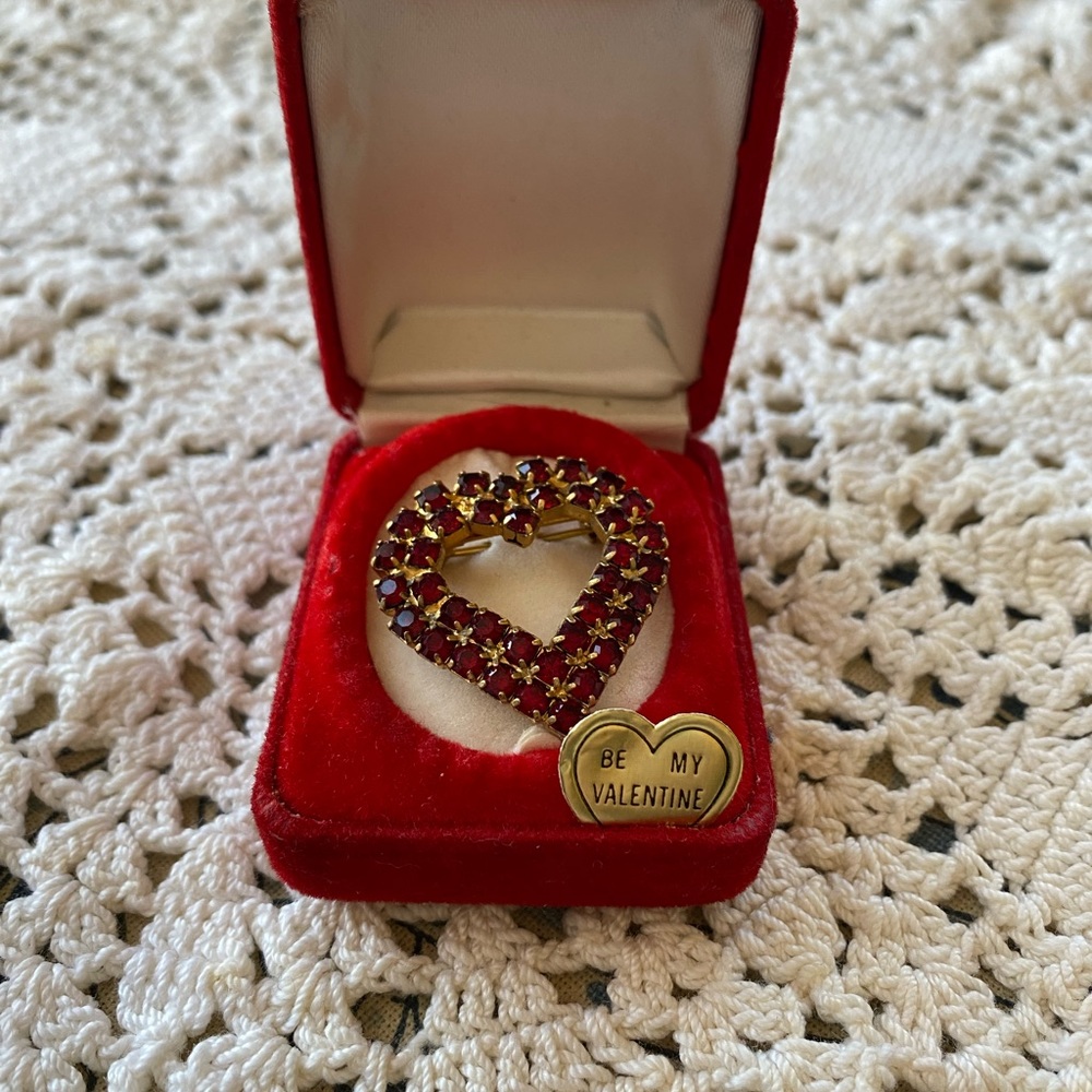 Ruby Red Heart Brooch - image 1